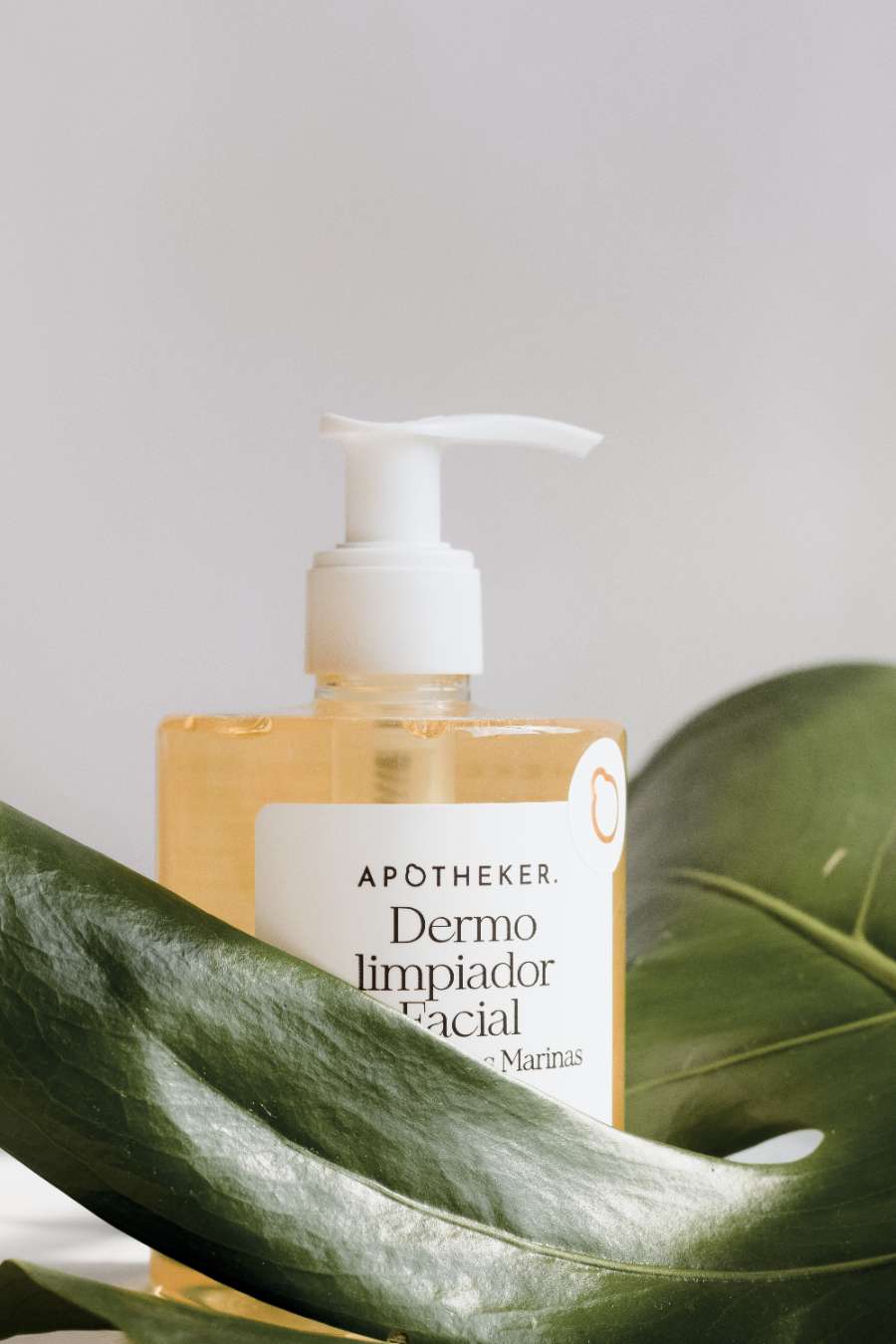 Dermo limpiador Facial 300 ml APOTHEKER