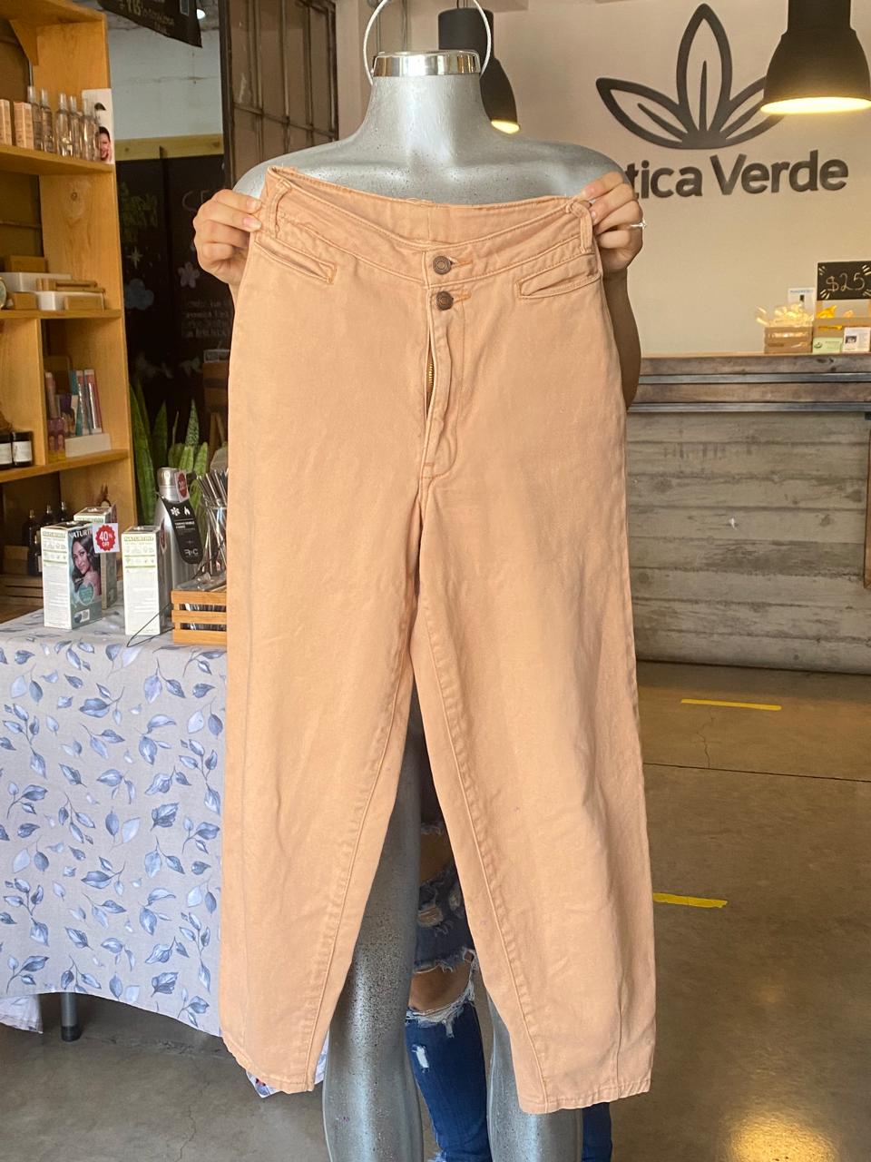 RACK DE CECILIA QUIJADA